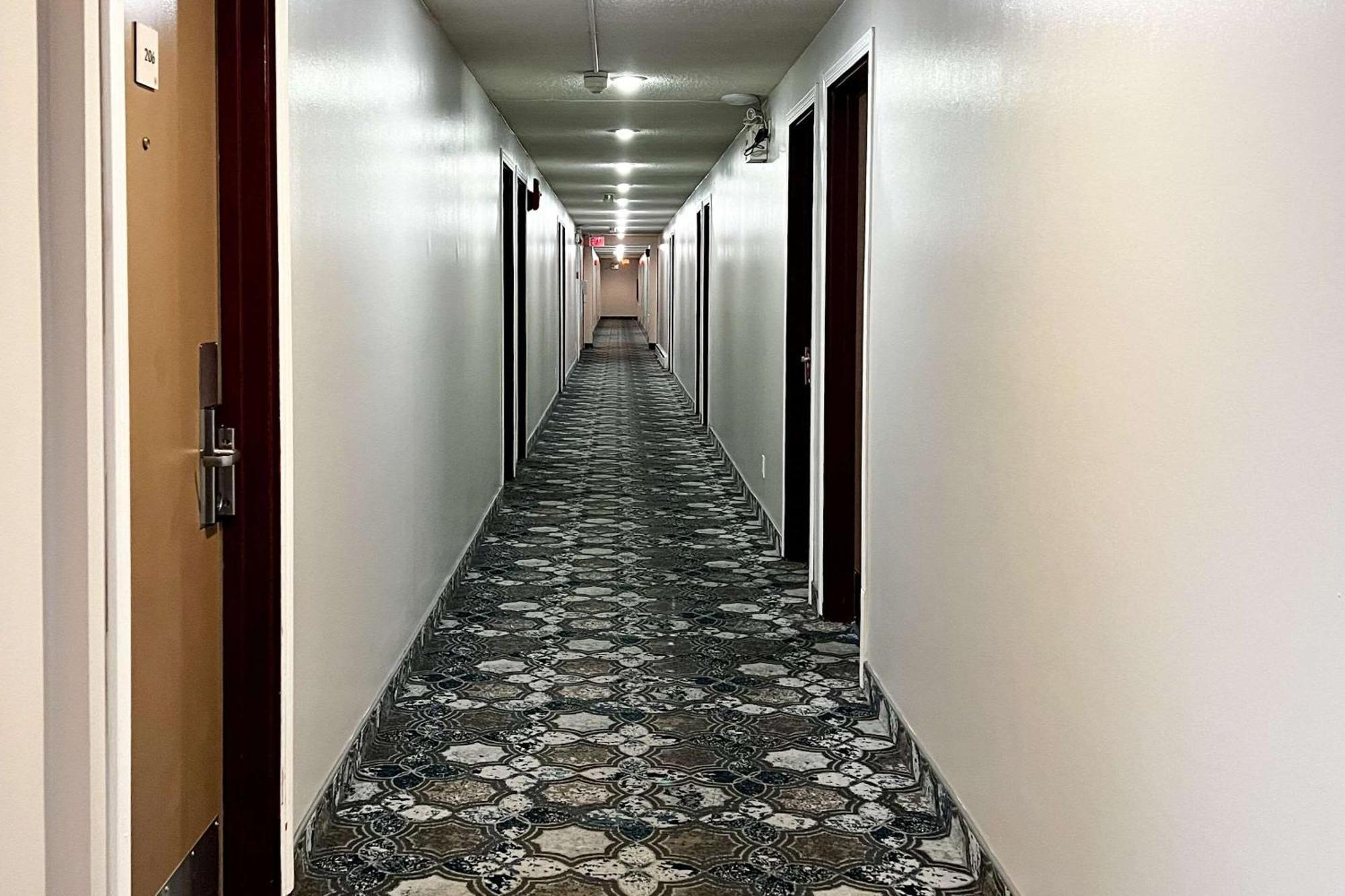 Econo Lodge Motel Village Calgary Luaran gambar