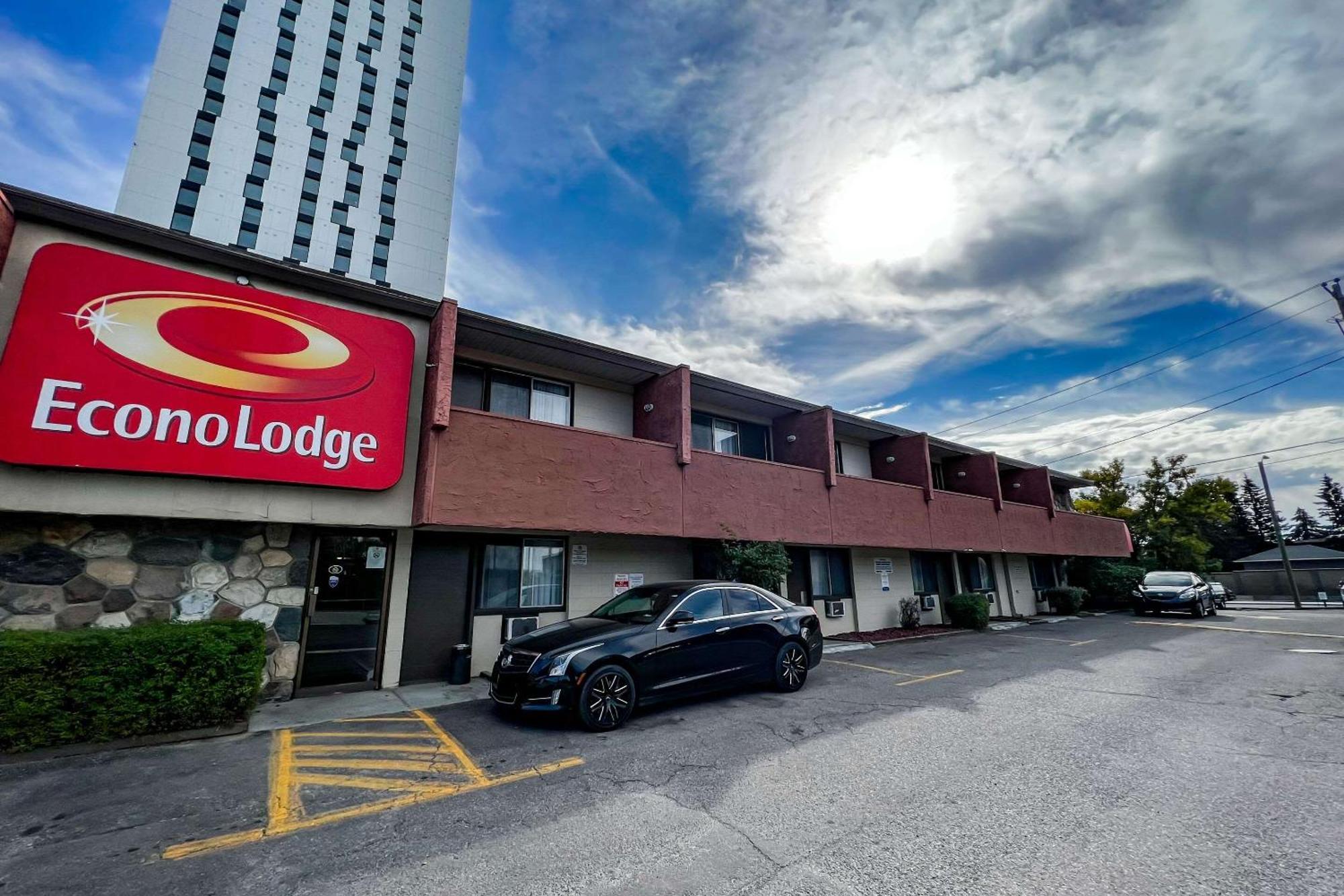 Econo Lodge Motel Village Calgary Luaran gambar