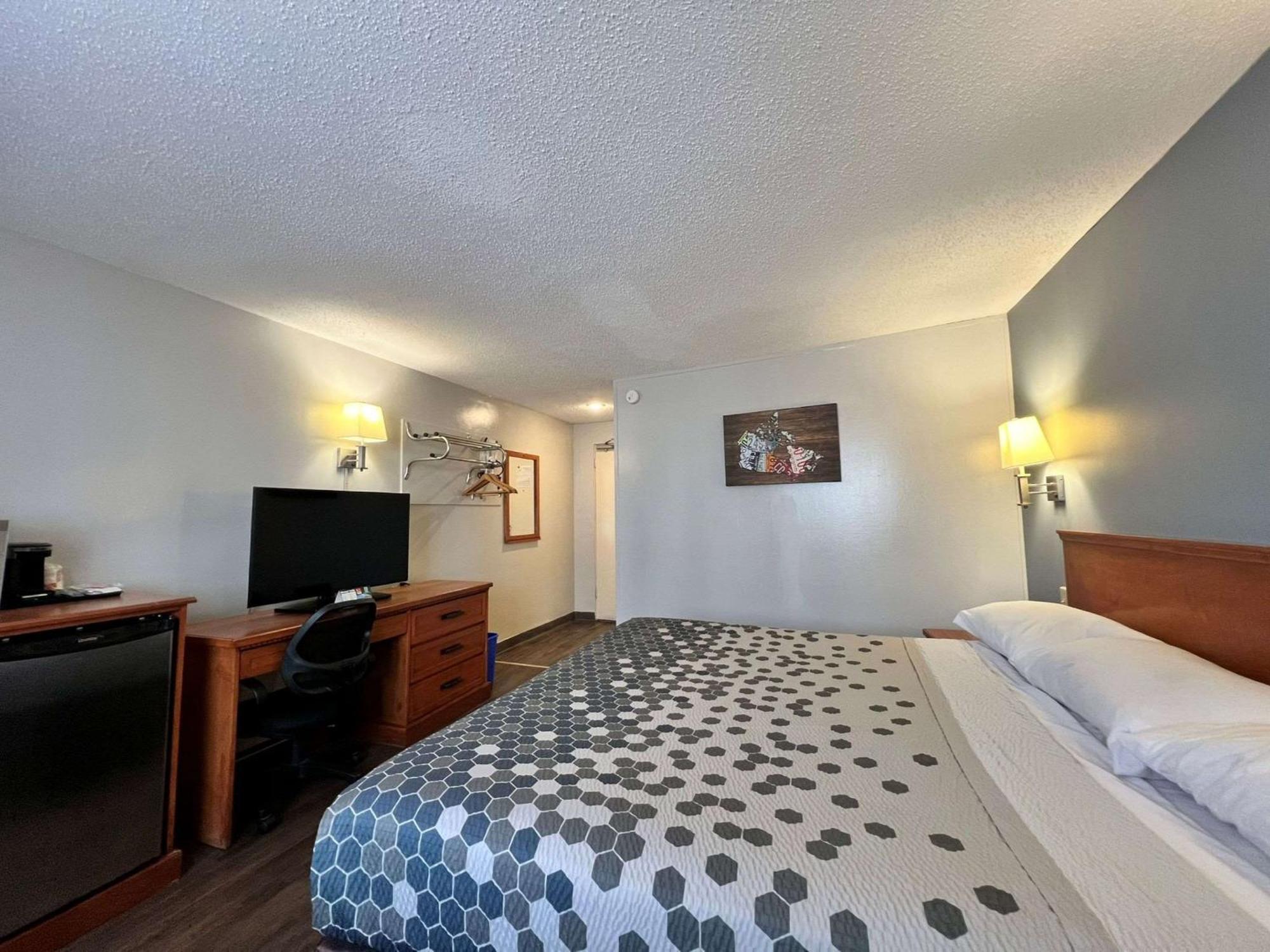 Econo Lodge Motel Village Calgary Luaran gambar
