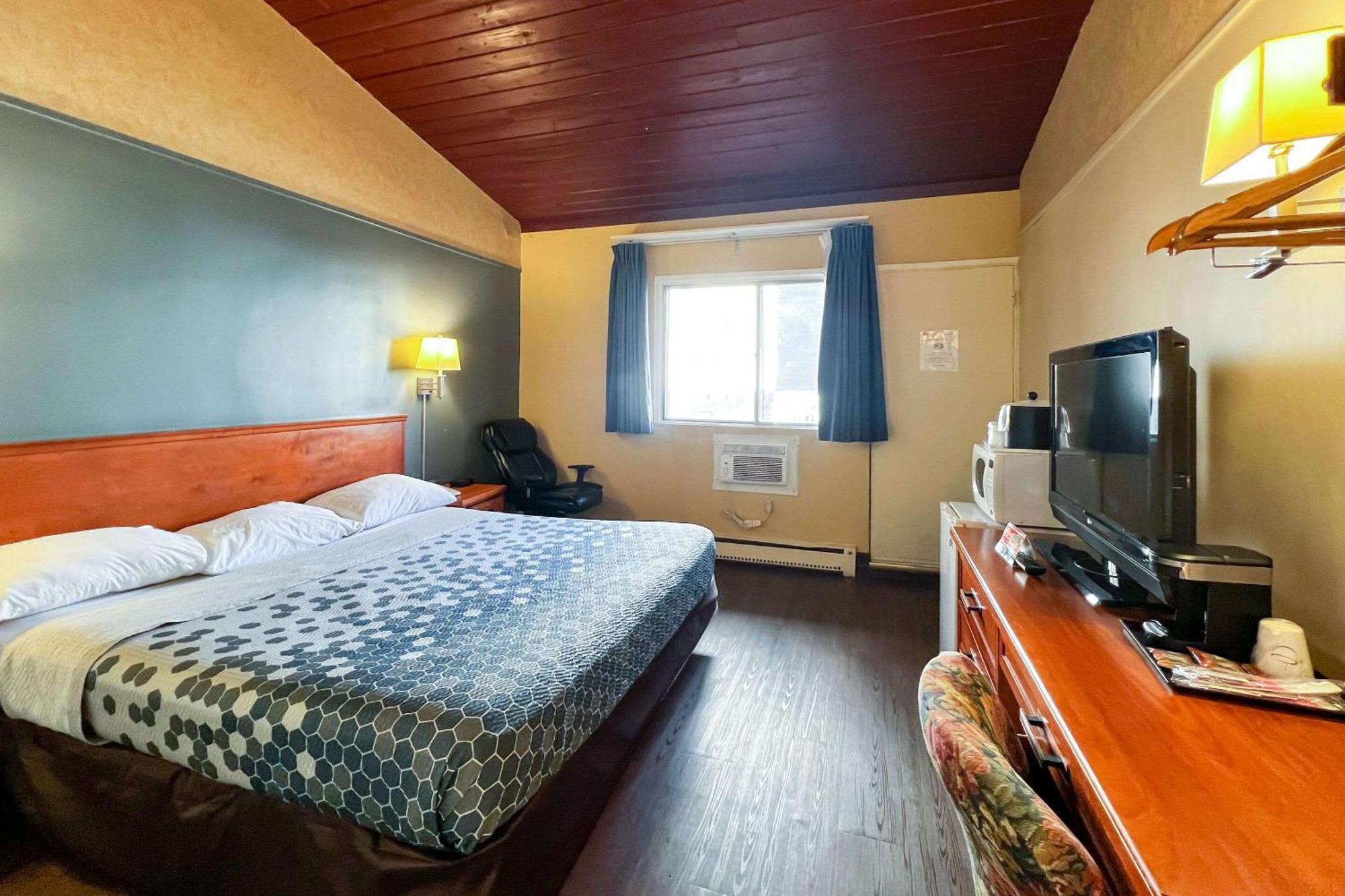 Econo Lodge Motel Village Calgary Luaran gambar
